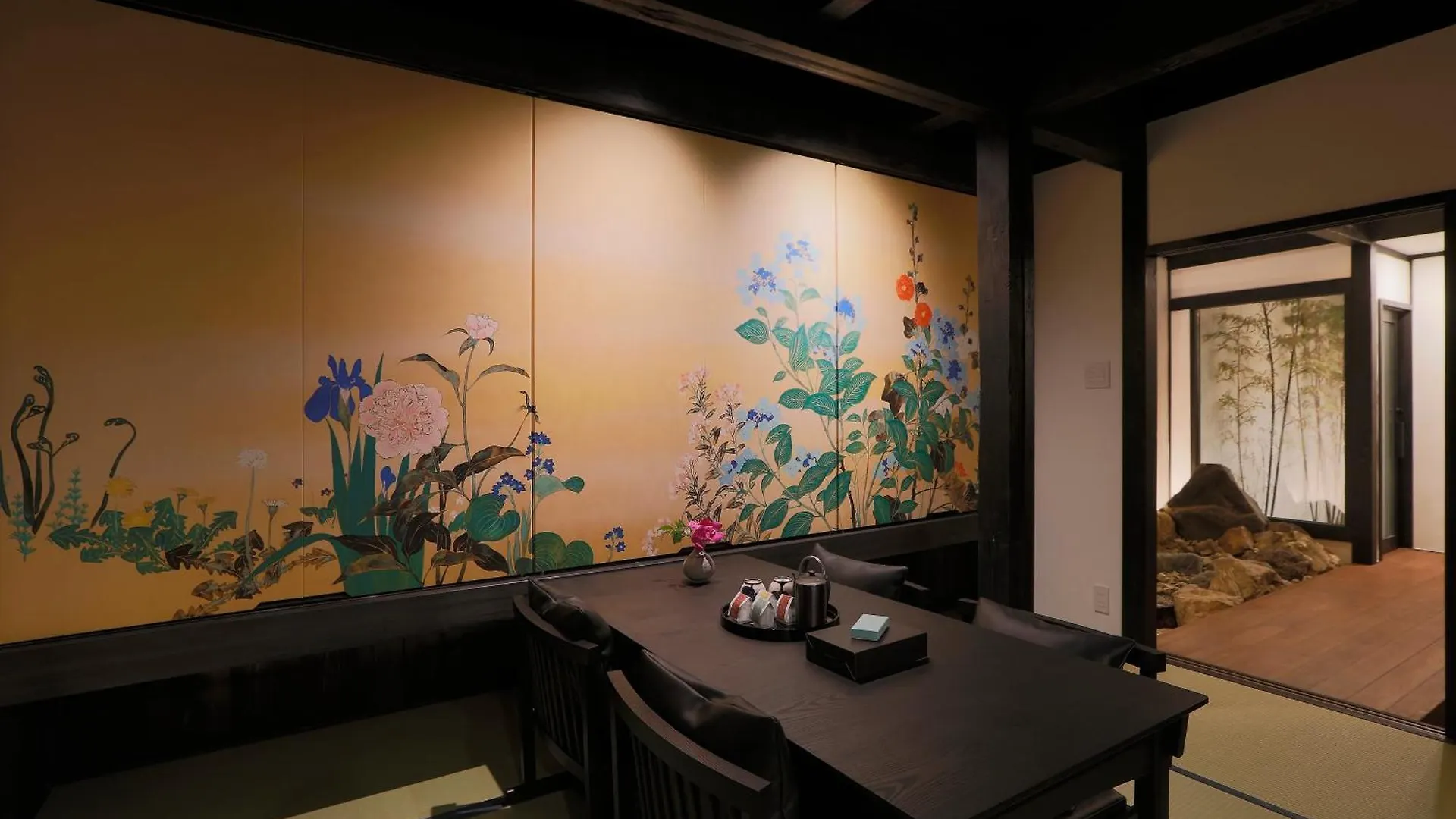 Apartment 季楽 京都 凛葩
