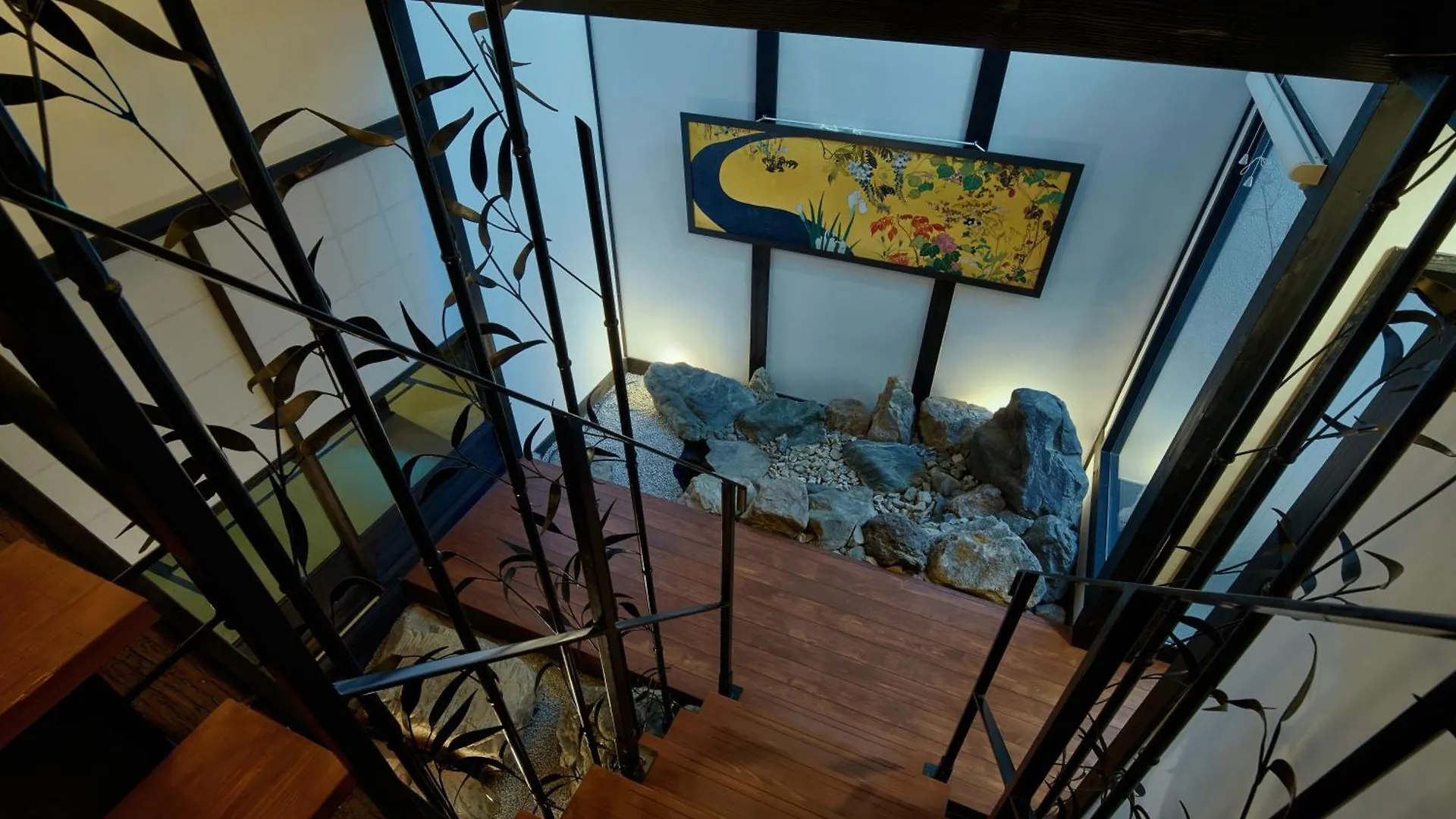 Apartment 季楽 京都 凛葩